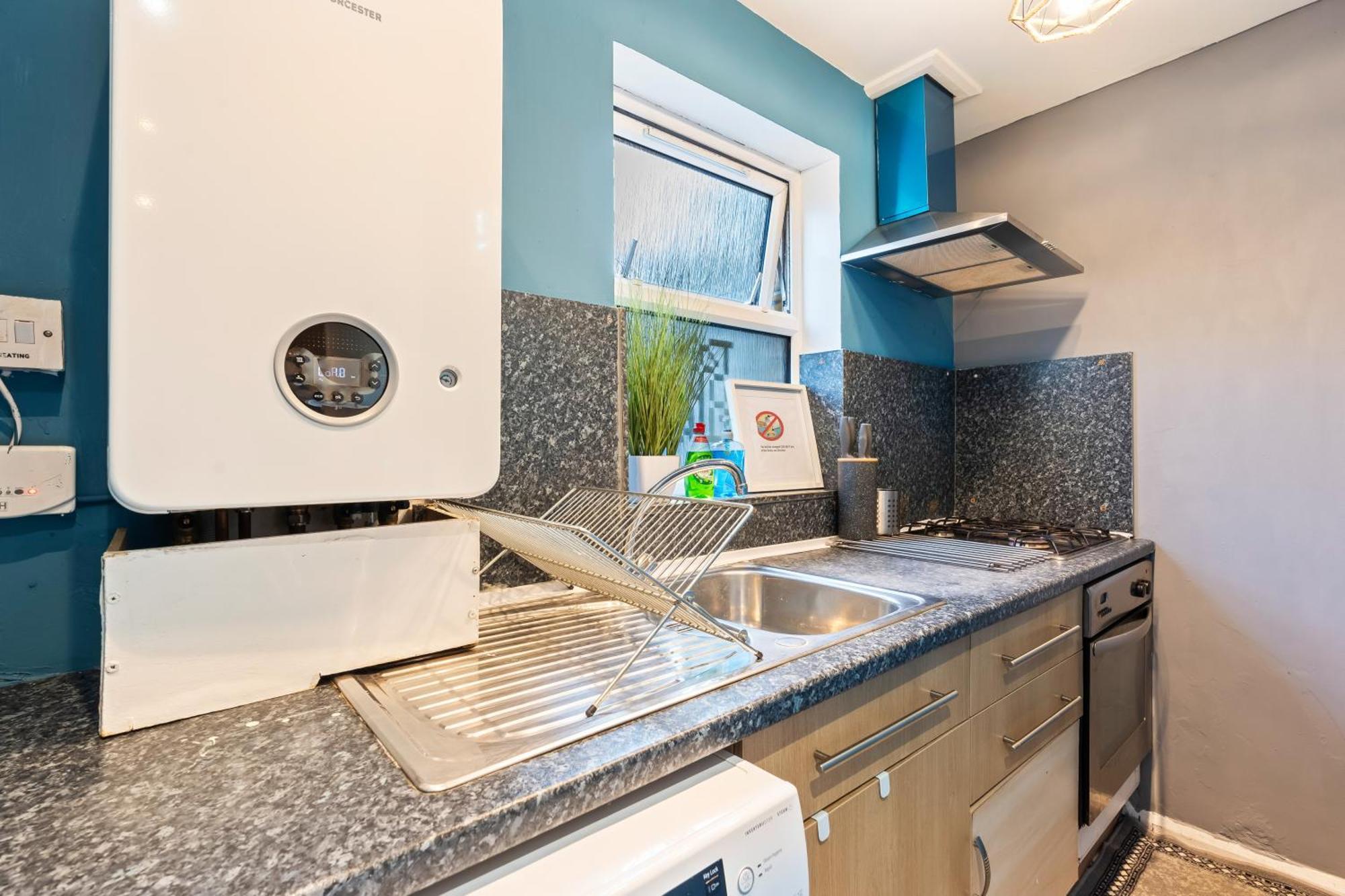 Villa Impeccable 4-Bed House In Brixton Londra Esterno foto