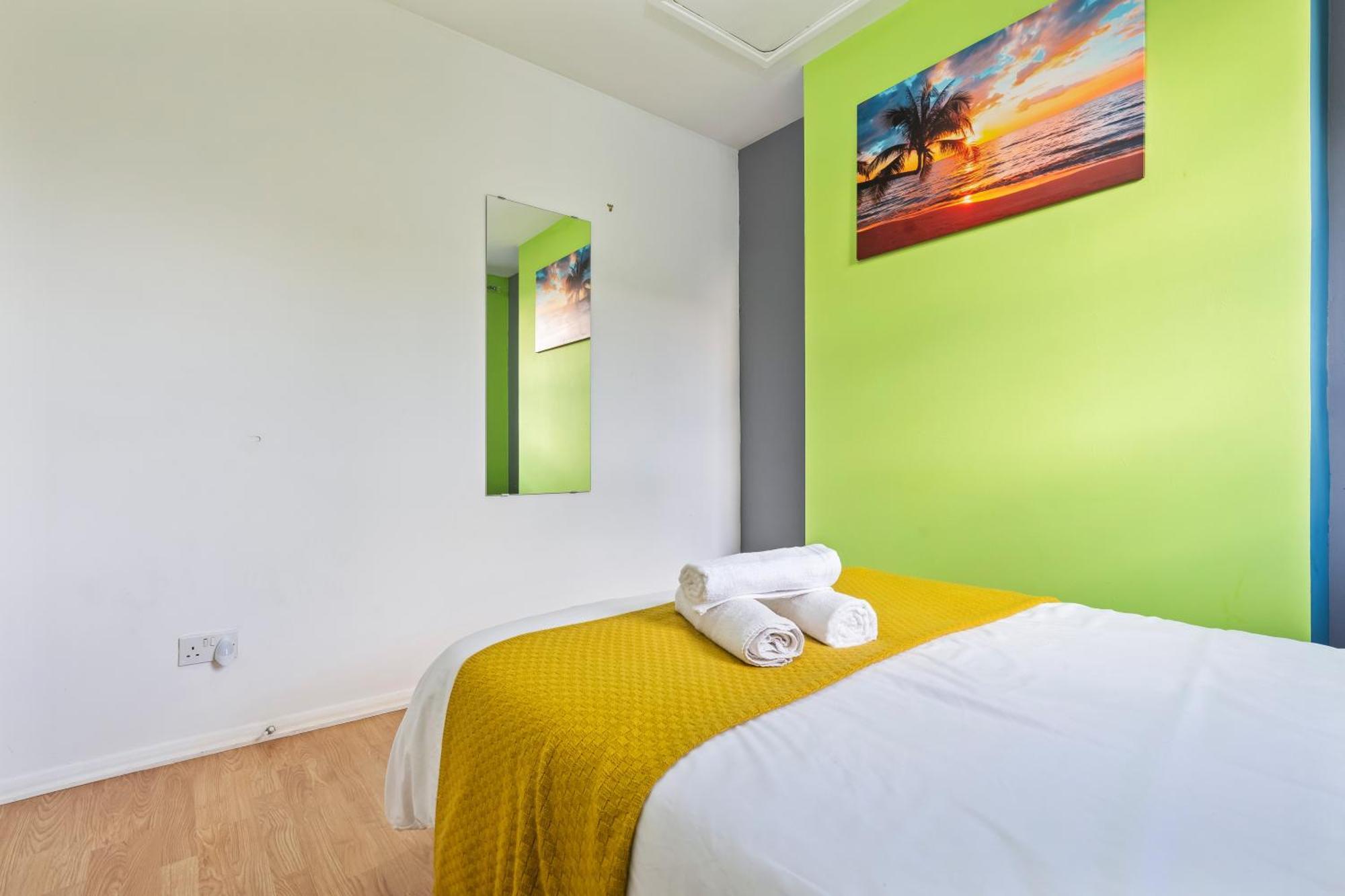 Villa Impeccable 4-Bed House In Brixton Londra Esterno foto